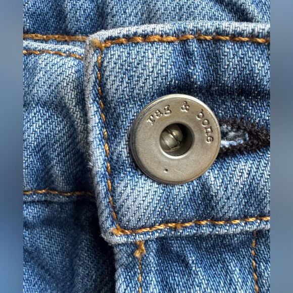 Rag & Bone Rosa Mid Rise Raw Hem Denim Shorts Size 27 Medium Wash Distressed - Picture 3 of 9